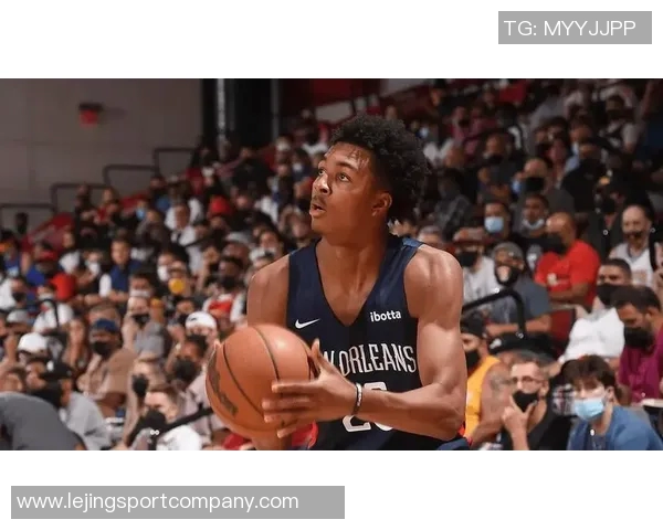 墨菲谈替补队友贡献称赞老六助攻能力出众 墨菲谈替补队友贡献称赞老六助攻能力出众