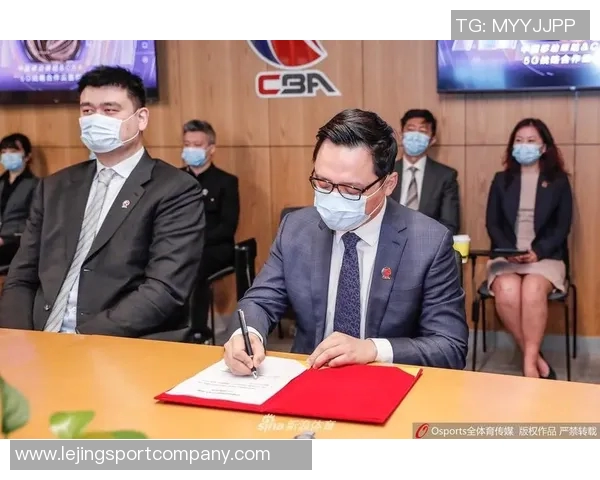 媒体人点评小曾NBA之行收获颇丰期待CBA赛季争冠之路