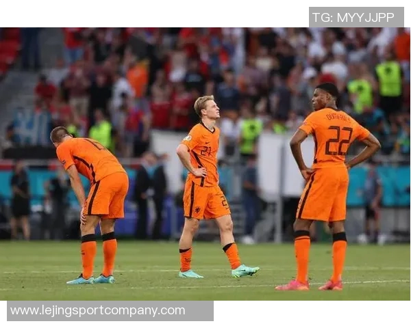 布朗称赞马祖拉执教风格独特认为球队当前需要这种疯狂的能量