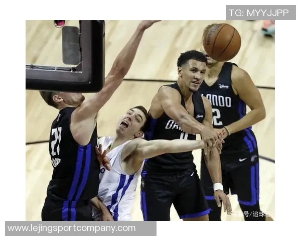 科塔半场表现惊艳7投6中收获13分11板2盖帽助球队掌控局势 科塔半场表现惊艳7投6中收获13分11板2盖帽助球队掌控局势